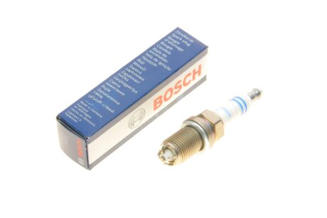 Свеча зажигания bosch 0242229613 на Фольксваген Бора