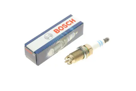 Свеча зажигания FGR6HQE0 NICKEL (VAG) (пр-во) Bosch 0242240590