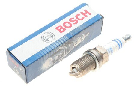 Свечи зажигания bosch 0242235666