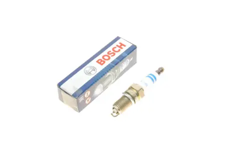 Свеча зажигания PLATIN bosch 0242140514