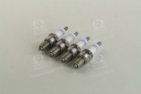 Свеча зажигания WR6DCE 0.7 NICKEL (LADA, FIAT) (4 шт.) (пр-во) bosch 0 242 240 849