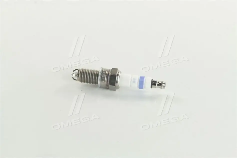 Свеча зажигания YR78X SUPER4 (FIAT) (пр-во BOSCH) Bosch 0242132501 (фото 1)