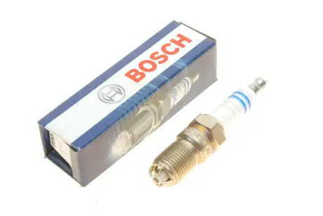 Свічка запалювання Audi 100, A6, A8 3.7-4.2 -98 Bosch 0242235607