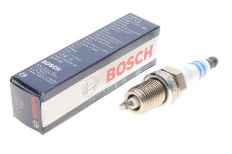 Свечи зажигания bosch 0 242 236 595