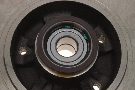 Тормозной диск bosch 0986479575