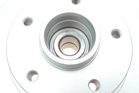 Тормозной диск bosch 0986479C87