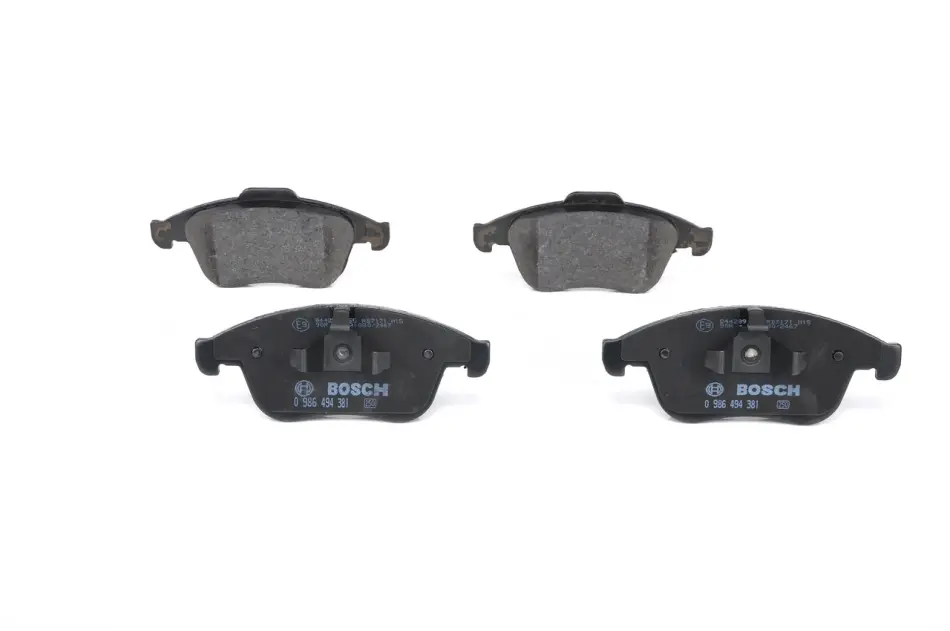 Тормозные колодки bosch 0 986 494 381
