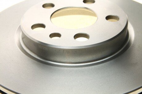 Вентилируемый тормозной диск bosch 0986478896