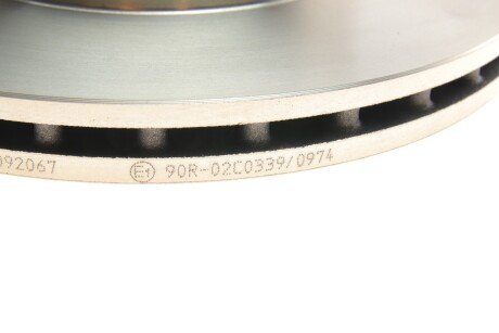 Вентилируемый тормозной диск bosch 0986479297