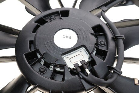 Вентилятор охолодження радіатора bosch 0130308537