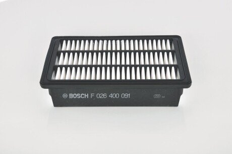 Повітряний фільтр bosch F026400091 на Hyundai Санта фе 2