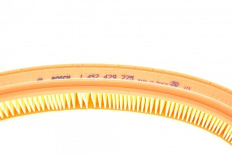 Воздушный фильтр двигателя bosch 1457429775