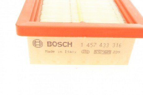 Воздушный фильтр двигателя bosch 1457433316