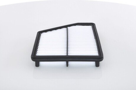 Воздушный фильтр двигателя bosch 1457433584