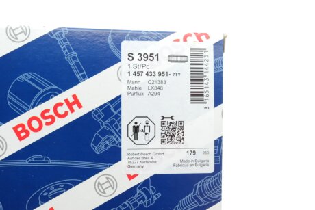 Воздушный фильтр двигателя bosch 1457433951