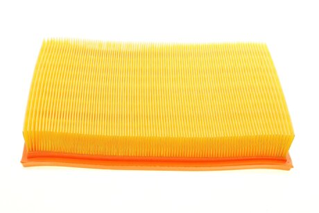 Воздушный фильтр двигателя bosch F026400004