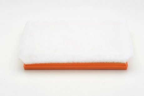 Воздушный фильтр двигателя bosch F026400012