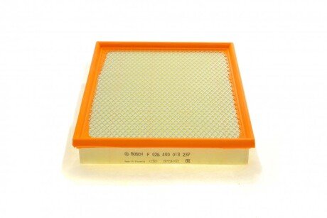 Воздушный фильтр двигателя bosch F026400013