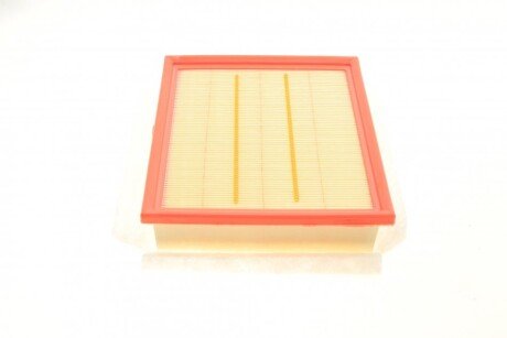 Воздушный фильтр двигателя bosch F026400049