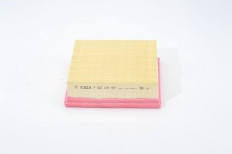 Воздушный фильтр двигателя bosch F026400097