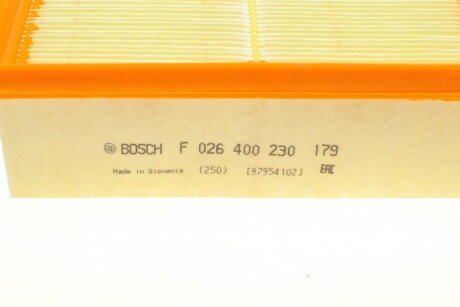 Воздушный фильтр двигателя bosch F026400230