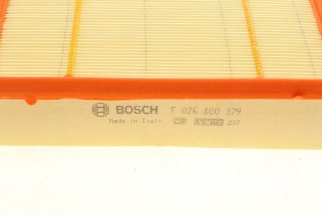 Воздушный фильтр двигателя bosch F026400379