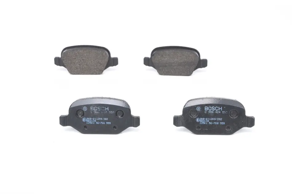 Задні тормозні (гальмівні) колодки Bosch 0 986 424 553 (фото 1)