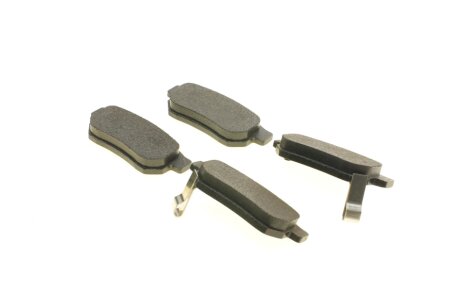 Задние тормозные колодки bosch 0986461131