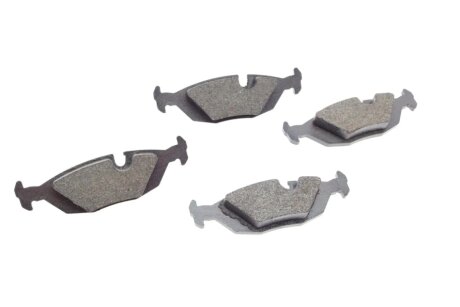 Задние тормозные колодки bosch 0986466751