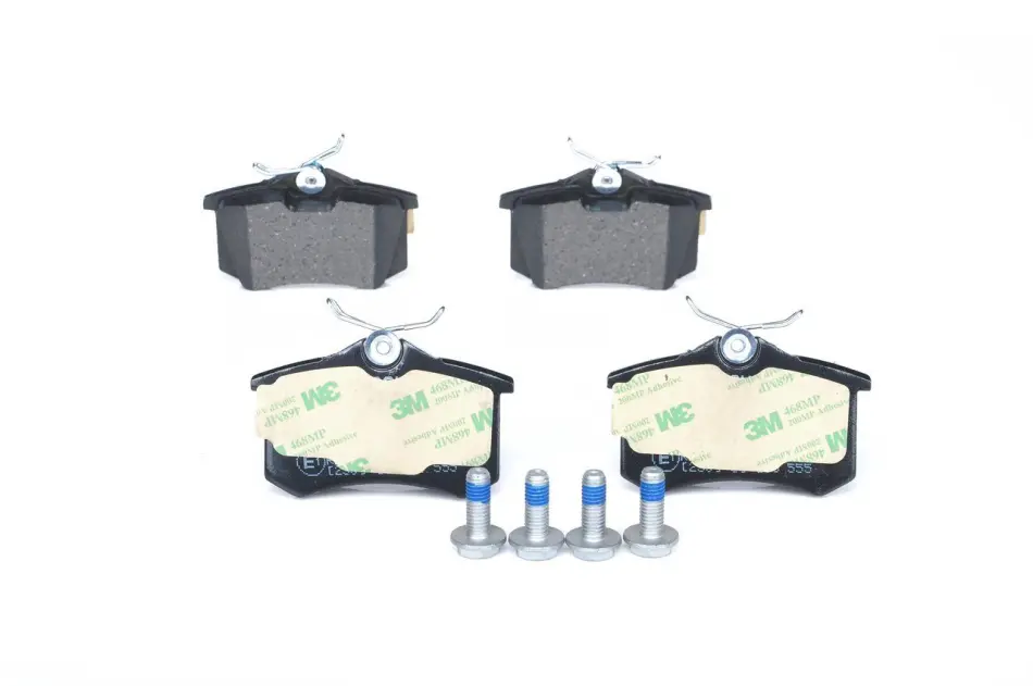 Задні тормозні (гальмівні) колодки Bosch 0 986 494 516 (фото 1)