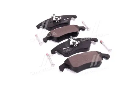 Передні тормозні (гальмівні) колодки Brembo P50069
