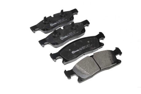 Передние тормозные колодки brembo P50108 на Мерседес GL-Class X166