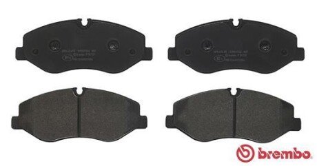 Передні тормозні (гальмівні) колодки brembo P50129