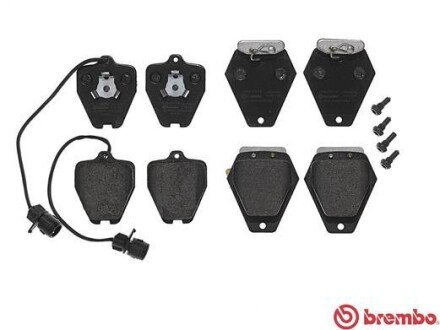 Передні тормозні (гальмівні) колодки brembo P85038