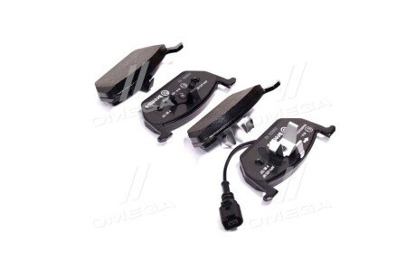 Тормозные колодки brembo P85137