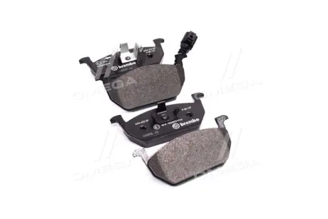 Тормозні (гальмівні) колодки Brembo P85137
