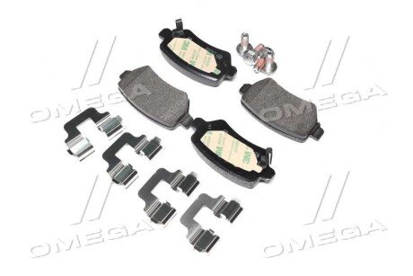 Задні тормозні (гальмівні) колодки brembo P59038