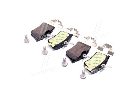 Задние тормозные колодки brembo P61084