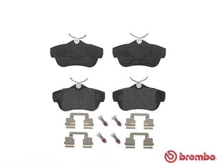 Задні тормозні (гальмівні) колодки brembo P61095