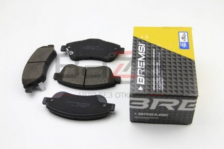 Передні тормозні (гальмівні) колодки bremsi BP3352