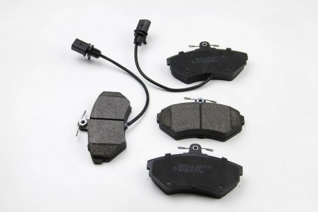 Передні тормозні (гальмівні) колодки bremsi BP2935