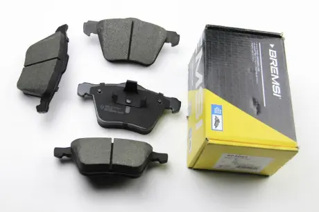 Передні тормозні (гальмівні) колодки Bremsi BP3062