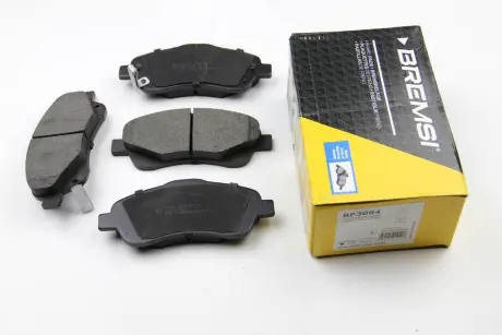 Передні тормозні (гальмівні) колодки Bremsi BP3094
