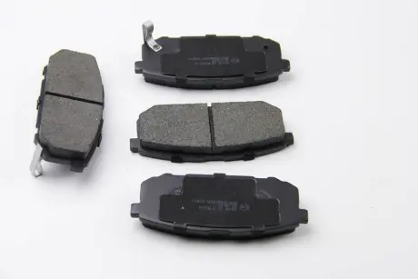 Задние тормозные колодки bremsi BP3105 u043du0430