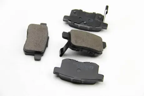 Задние тормозные колодки bremsi BP3370