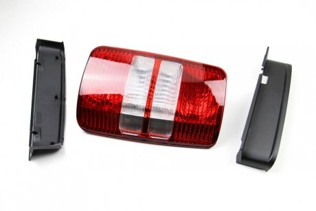 Фонарь (фара) заднего хода bsg BSG90805011