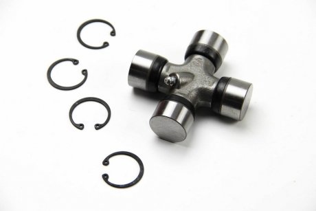 Хрестовина карданного валу bsg BSG30460003