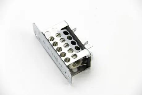 Реостат вентилятора отопителя Transit 91-00 BSG BSG30846001 Форд