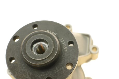 DB Помпа воды OM602/603 W124/201/BUSOM605/606 W202/210 bugatti PA0146