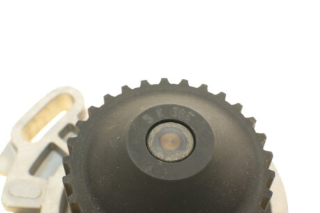 AUDI Помпа воды 100/200/90 2.2/2.3 bugatti PA0325